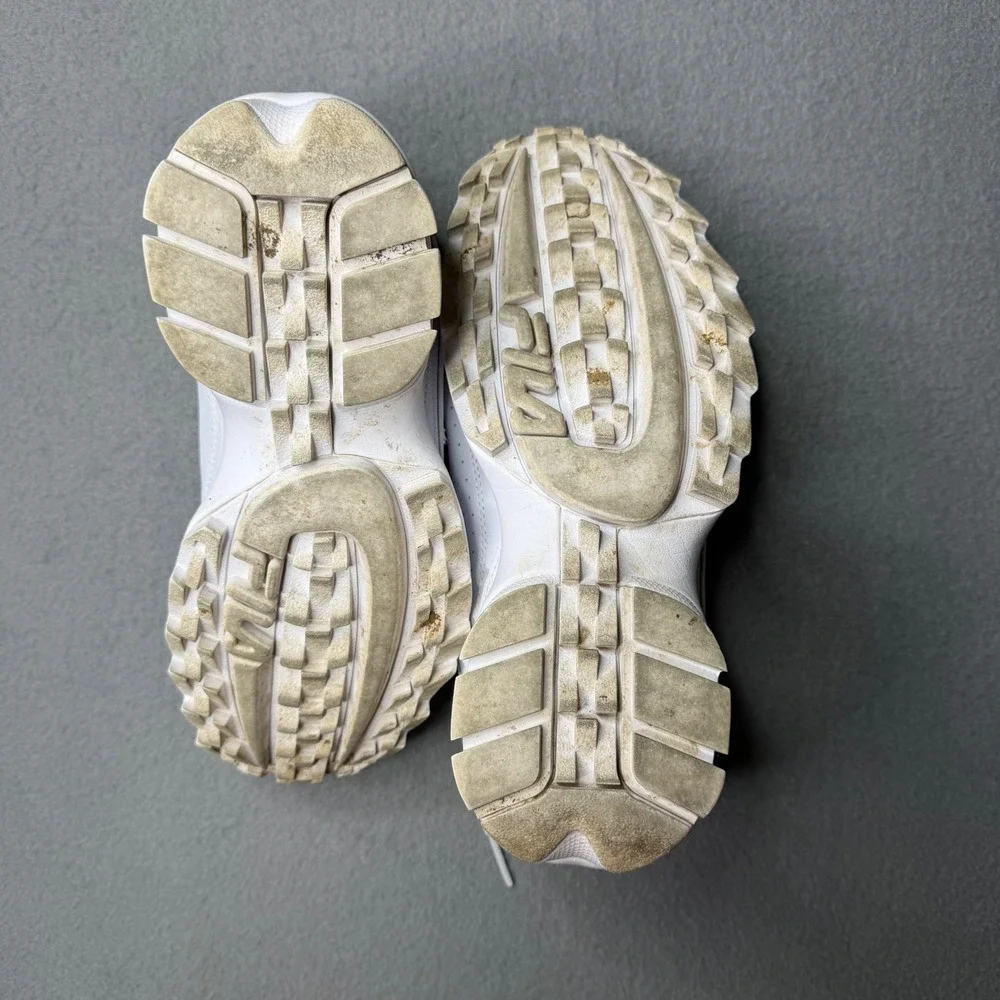 Fila Disruptor II Premium Women 9 White Chunky Platform Sneakers 5FM00002-125